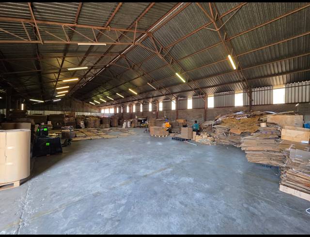 4,108M² WAREHOUSE TO LET IN ALRODE